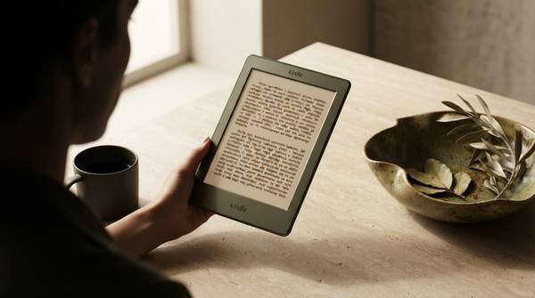 Editorial illustration for Paper or Screen? How to Match Your Reading Medium to Your Goal